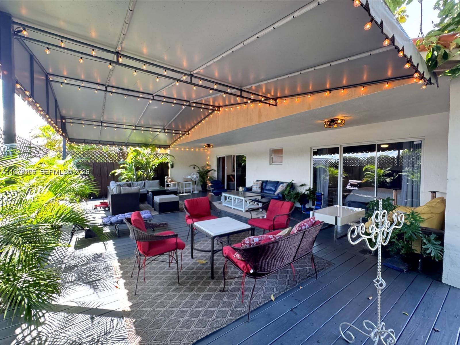 ISLAS CANARIAS HOMES - Residential