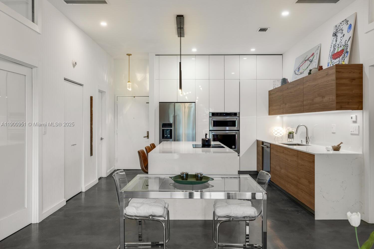 JOCKEY CLUB CONDO UNIT II - Residential