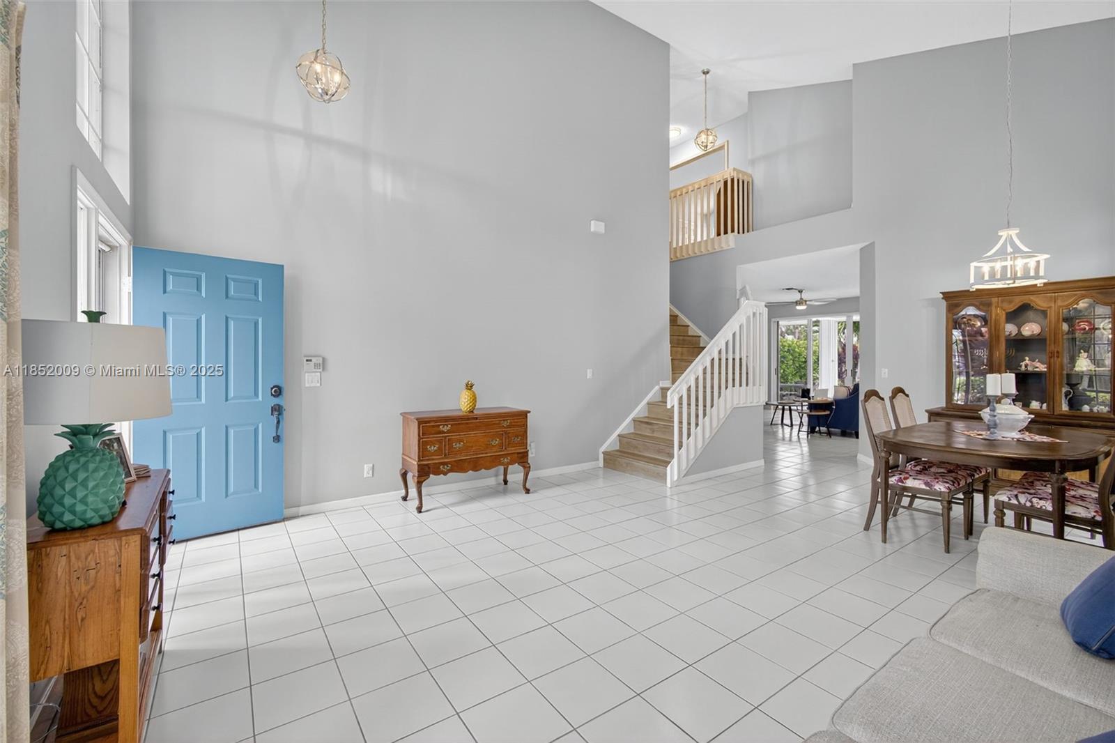 5069 SE Devenwood Way