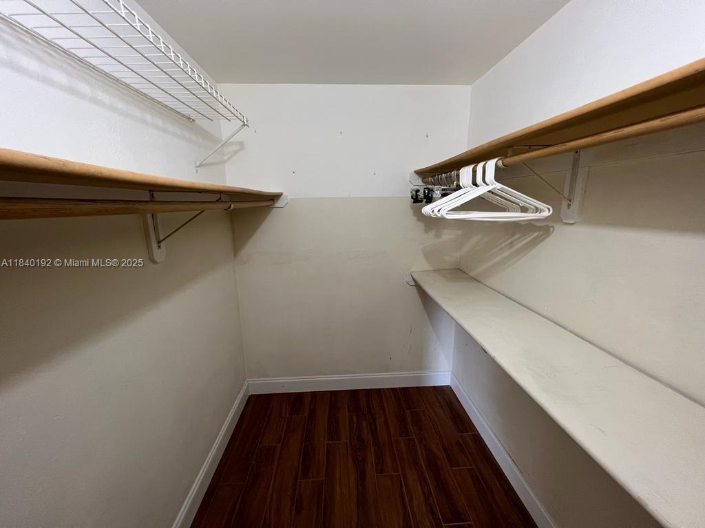 CYPRESS VILLAGE CONDO - Residential Lease