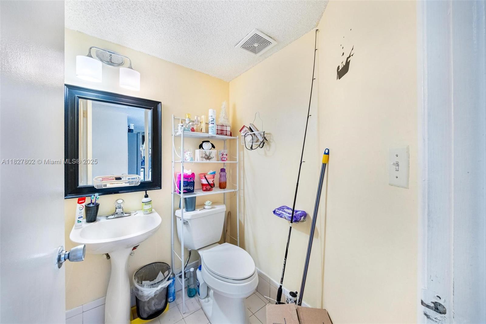 1178 NW 123rd Pl 1210, Miami, FL, 33182/$365,000 3 1178 NW 123rd Pl 1210