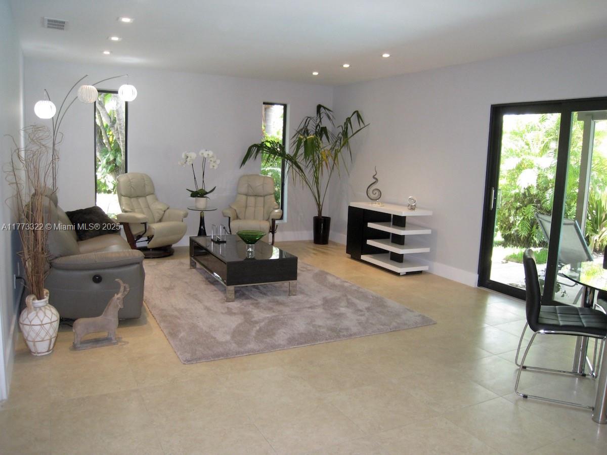 REG-AL PARK ESTATES - Residential