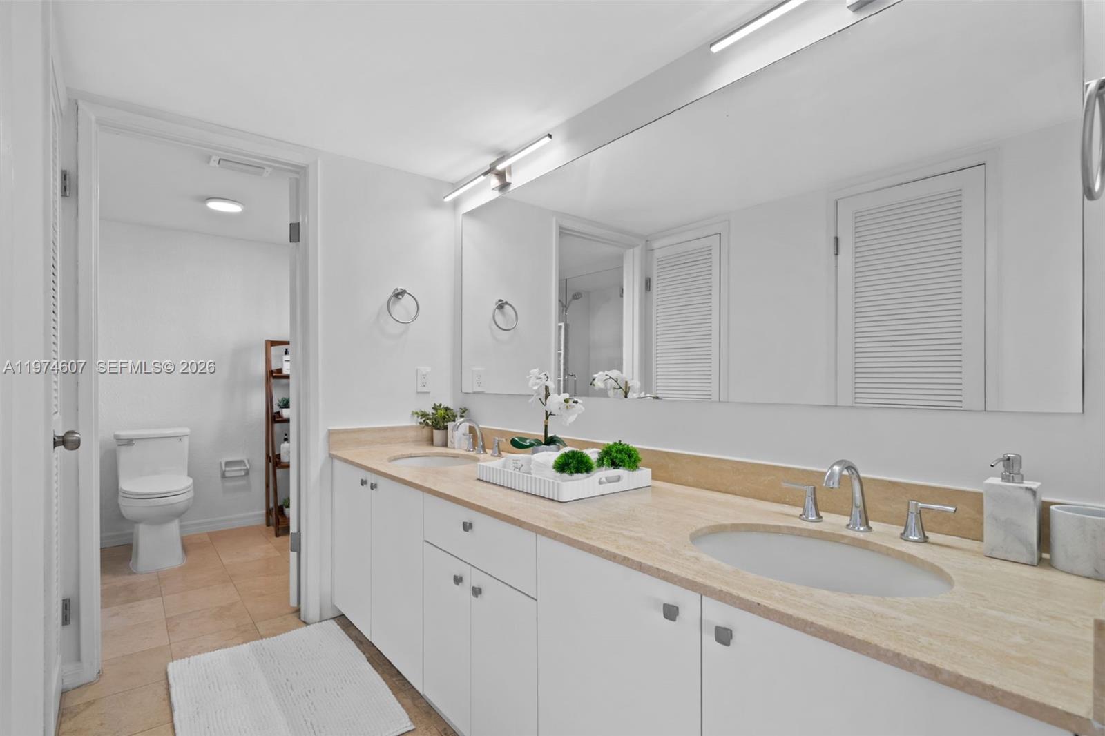 BILTMORE COURT VILLAS CON - Residential