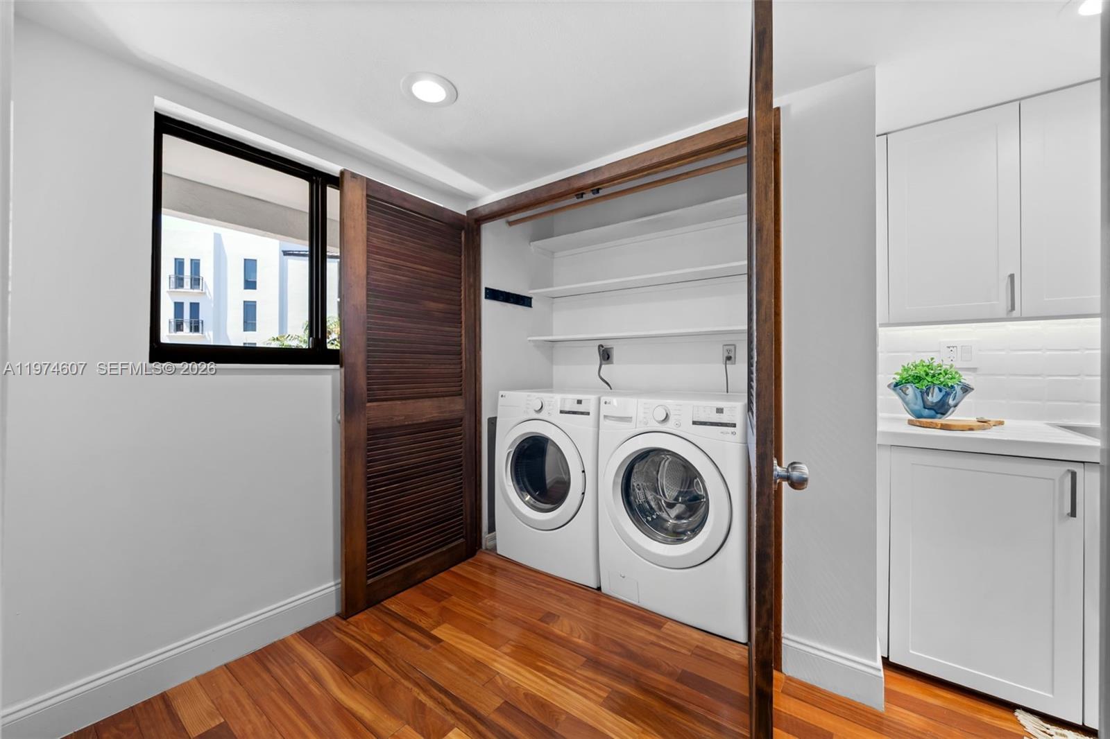 BILTMORE COURT VILLAS CON - Residential