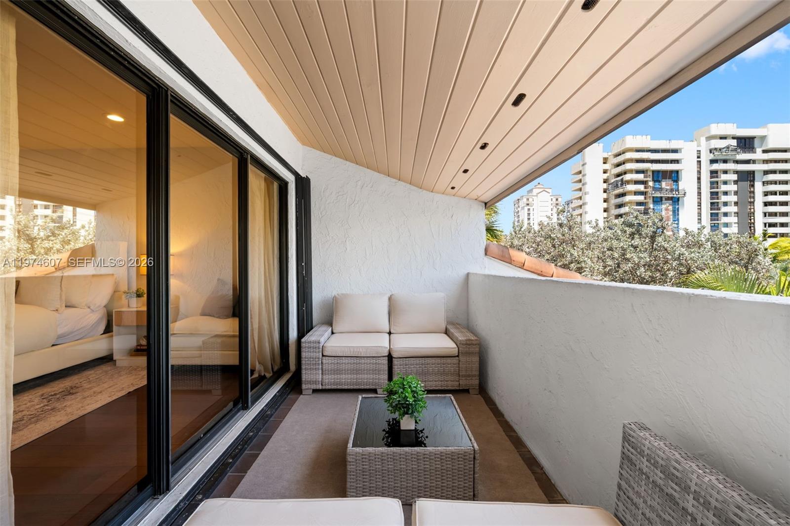 BILTMORE COURT VILLAS CON - Residential