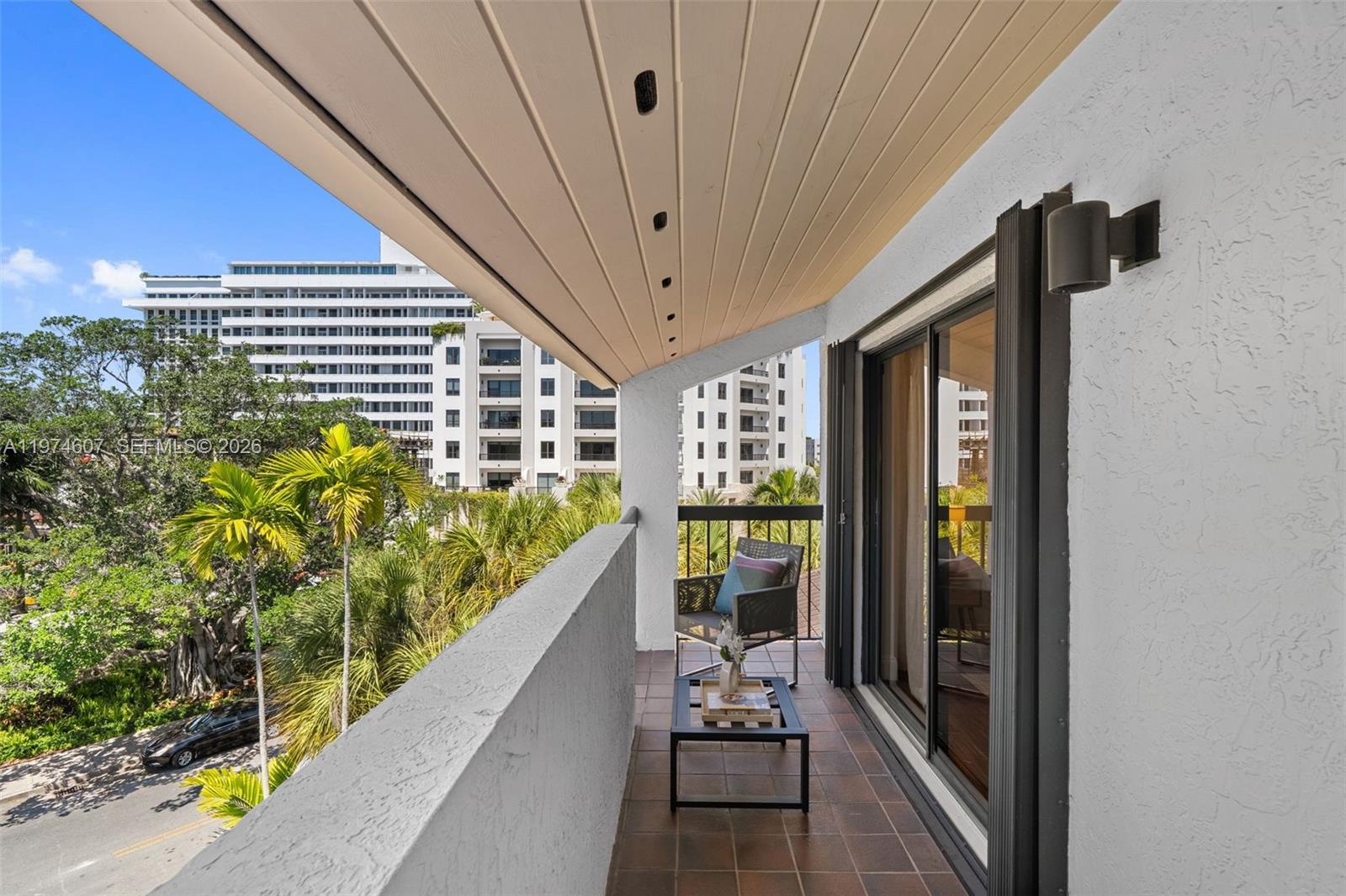 BILTMORE COURT VILLAS CON - Residential