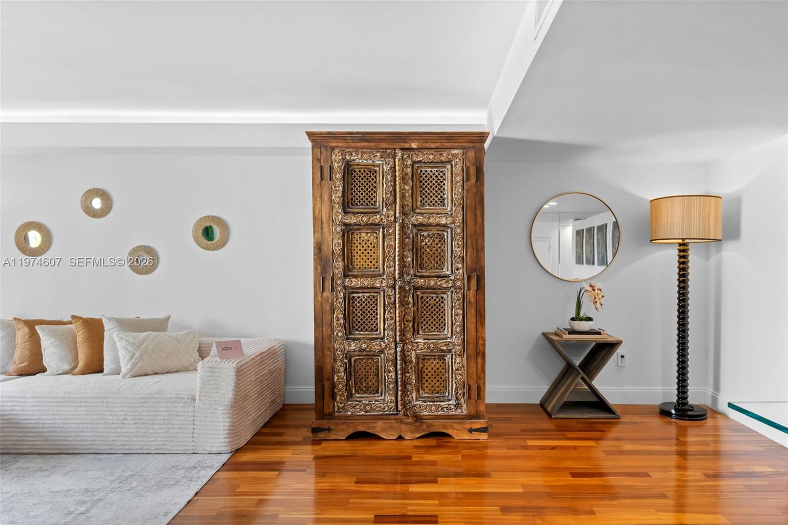 BILTMORE COURT VILLAS CON - Residential