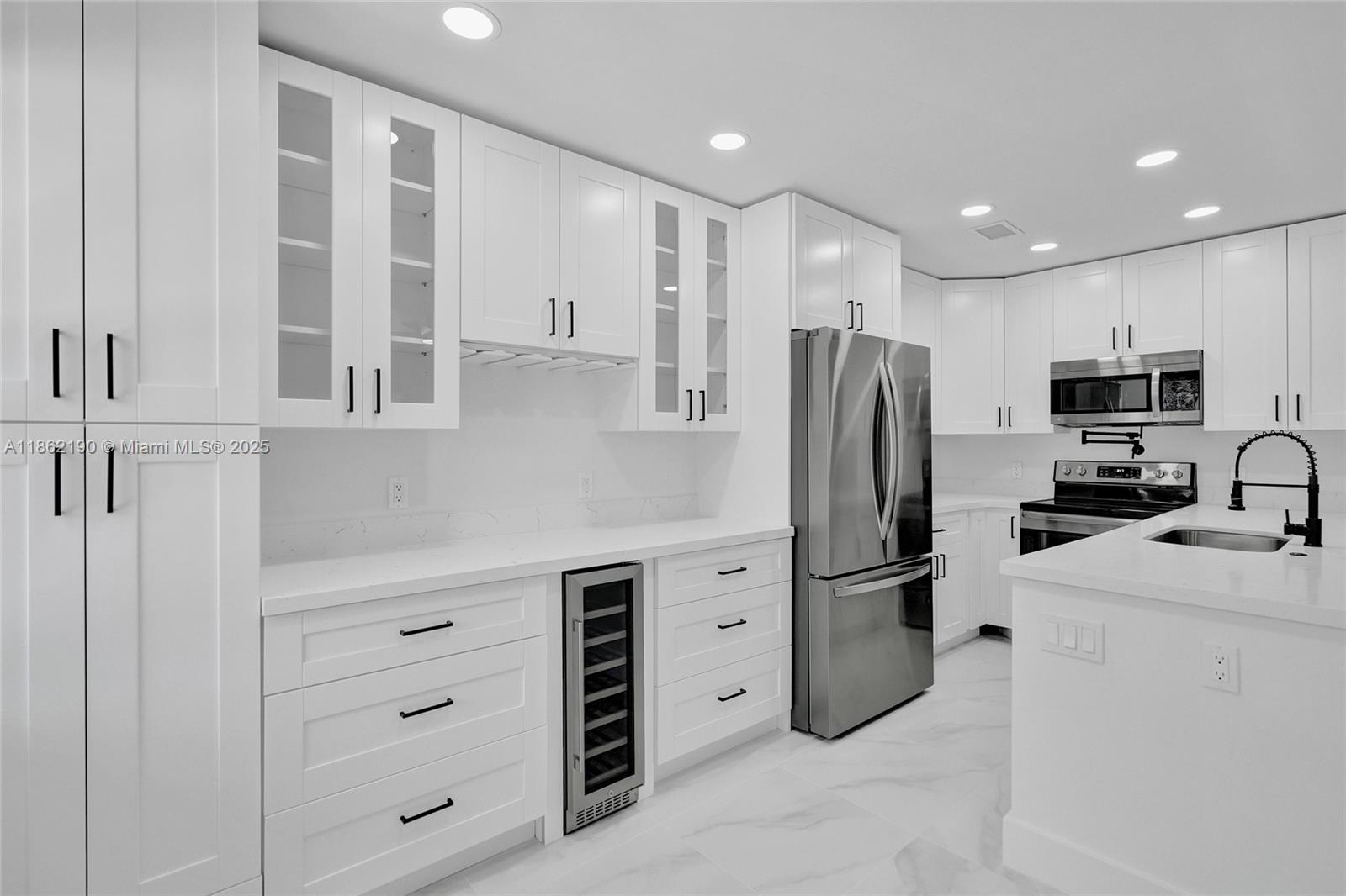 NEWPORT D CONDO - Residential