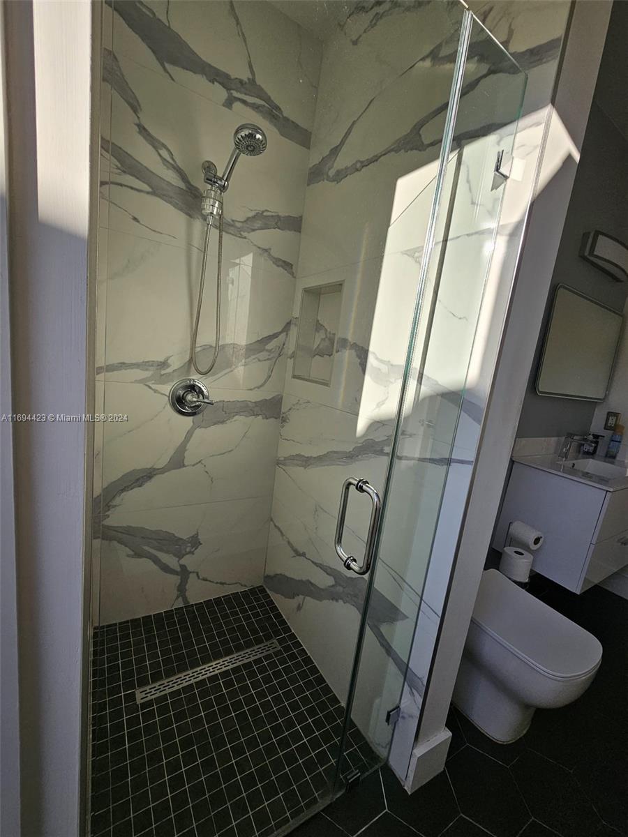 KENDALL COMMONS RESIDENTI - Residential