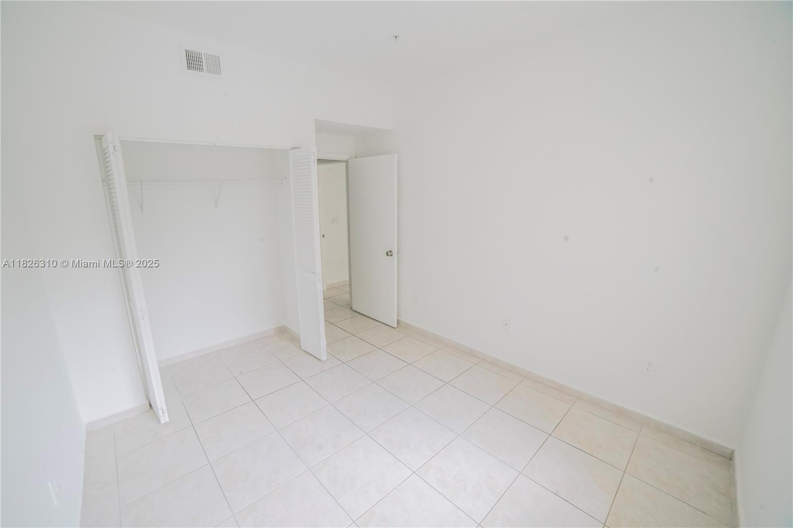 PALM GARDENS AT DORAL CON - Residential