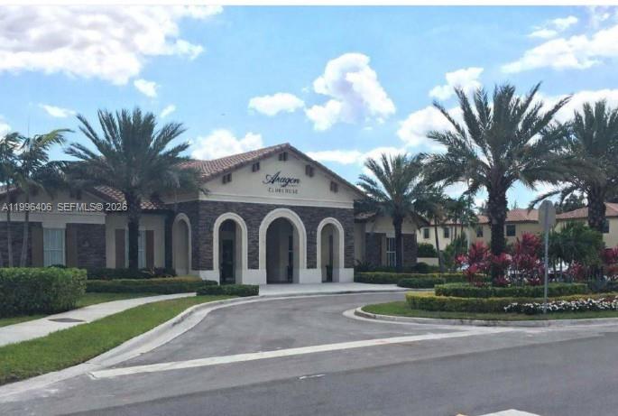 BELLAGIO VILLAS - Residential Lease