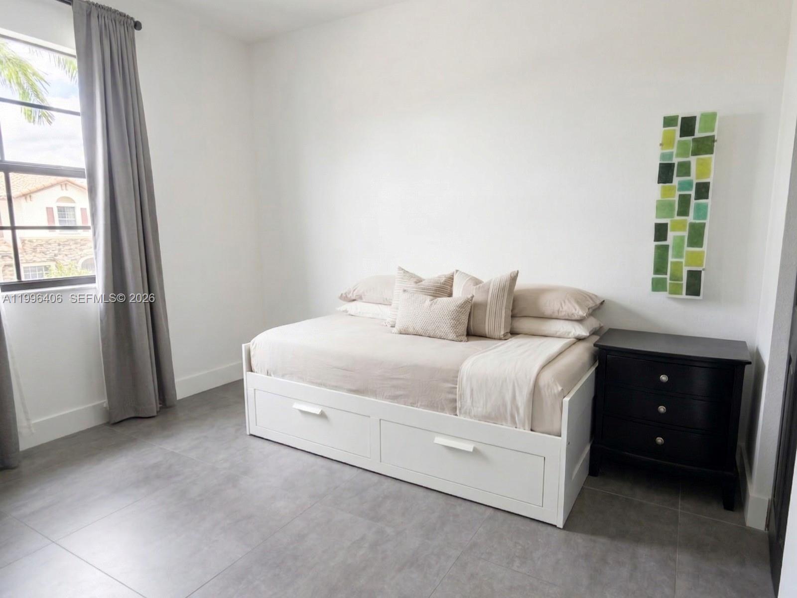 BELLAGIO VILLAS - Residential Lease