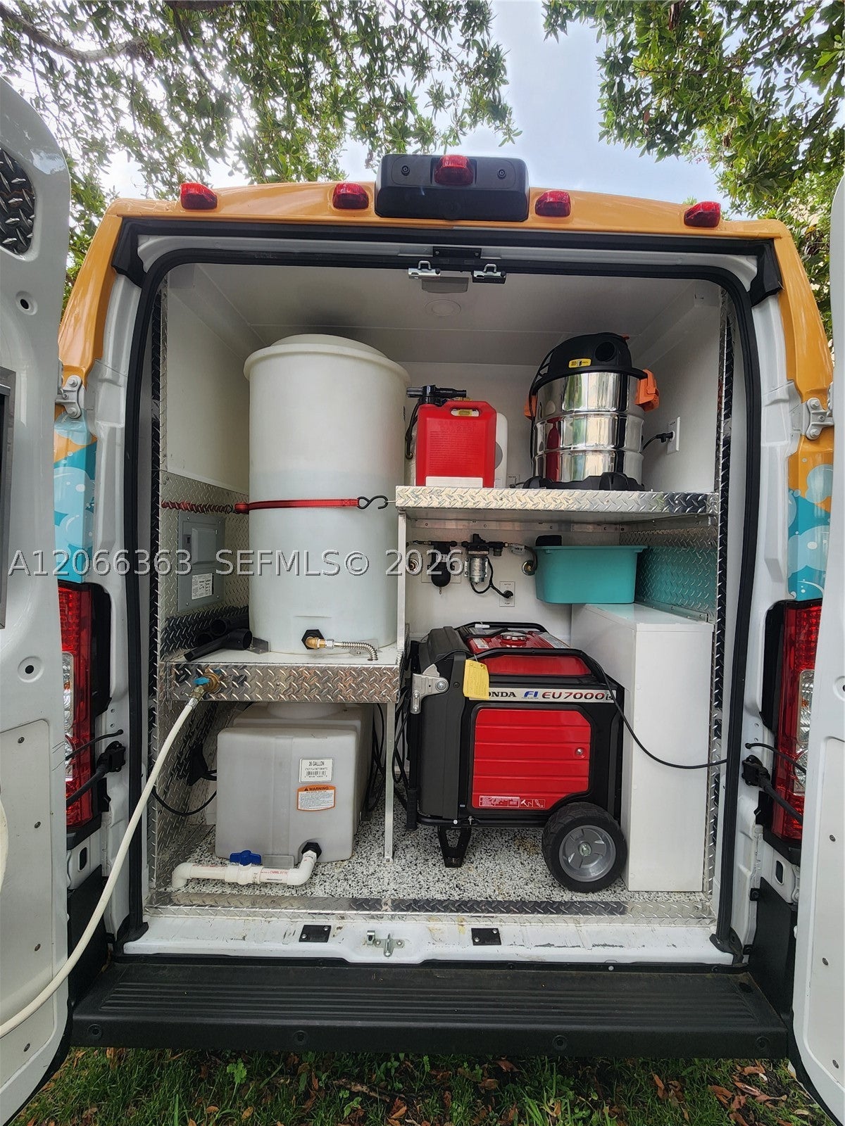 Mobile Pet Grooming