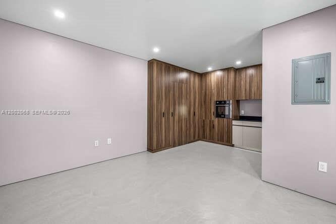 EL PORTAL - Residential Lease