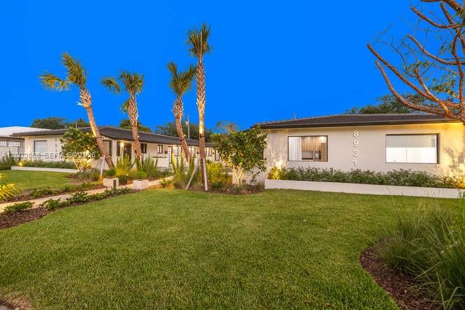 EL PORTAL - Residential Lease