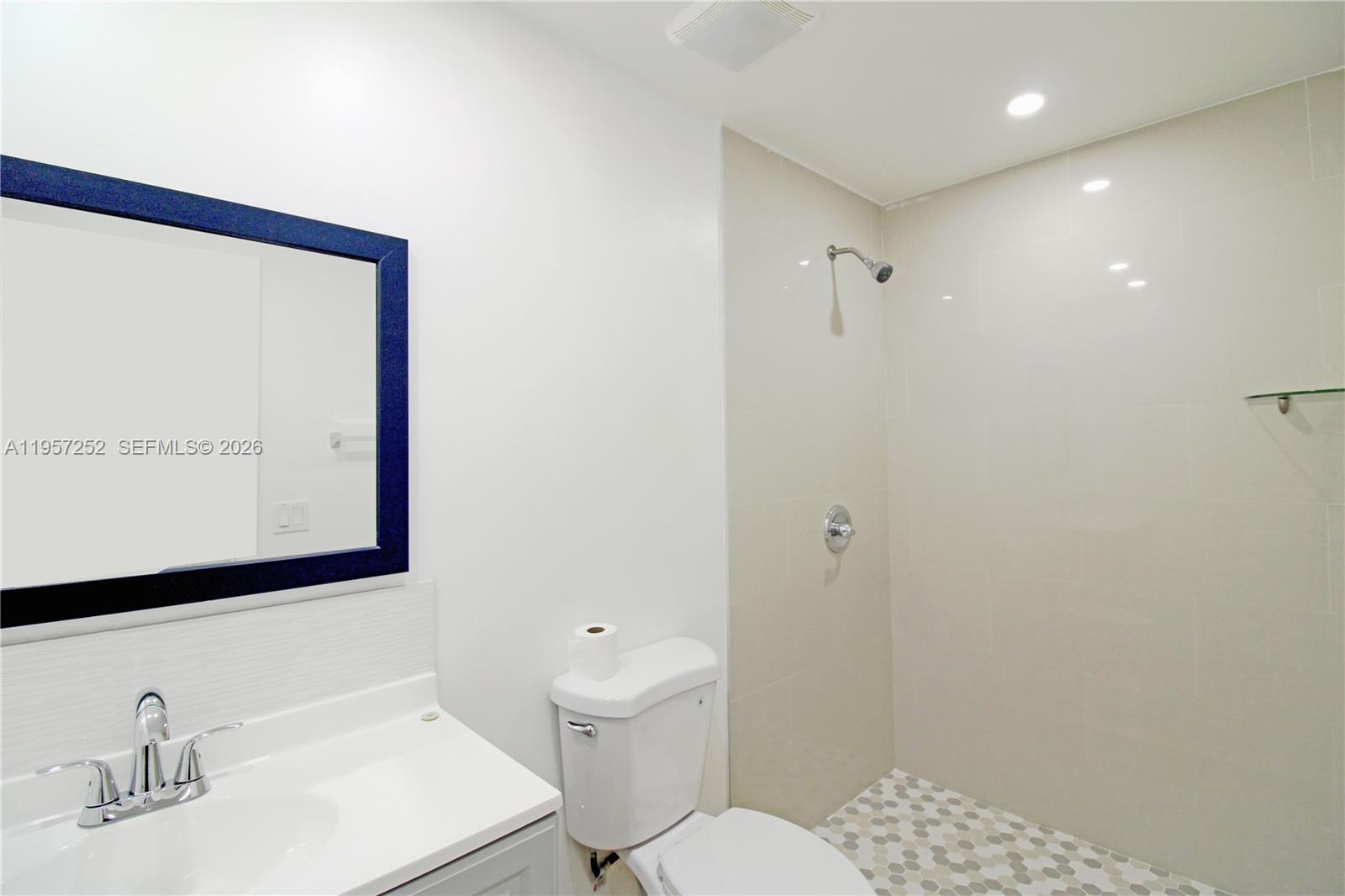 POINCIANA AT SUNSET LAKES - Residential