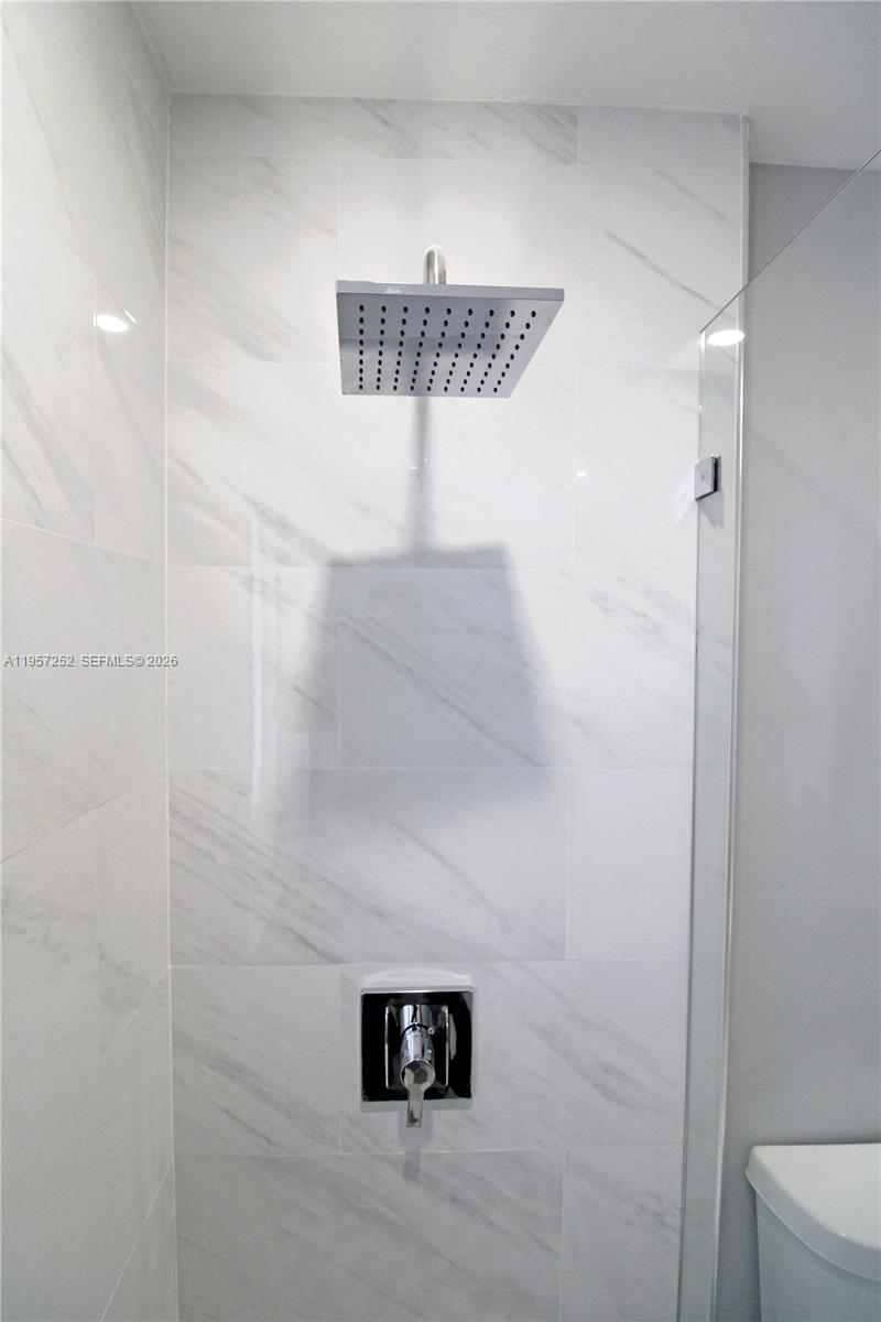 POINCIANA AT SUNSET LAKES - Residential