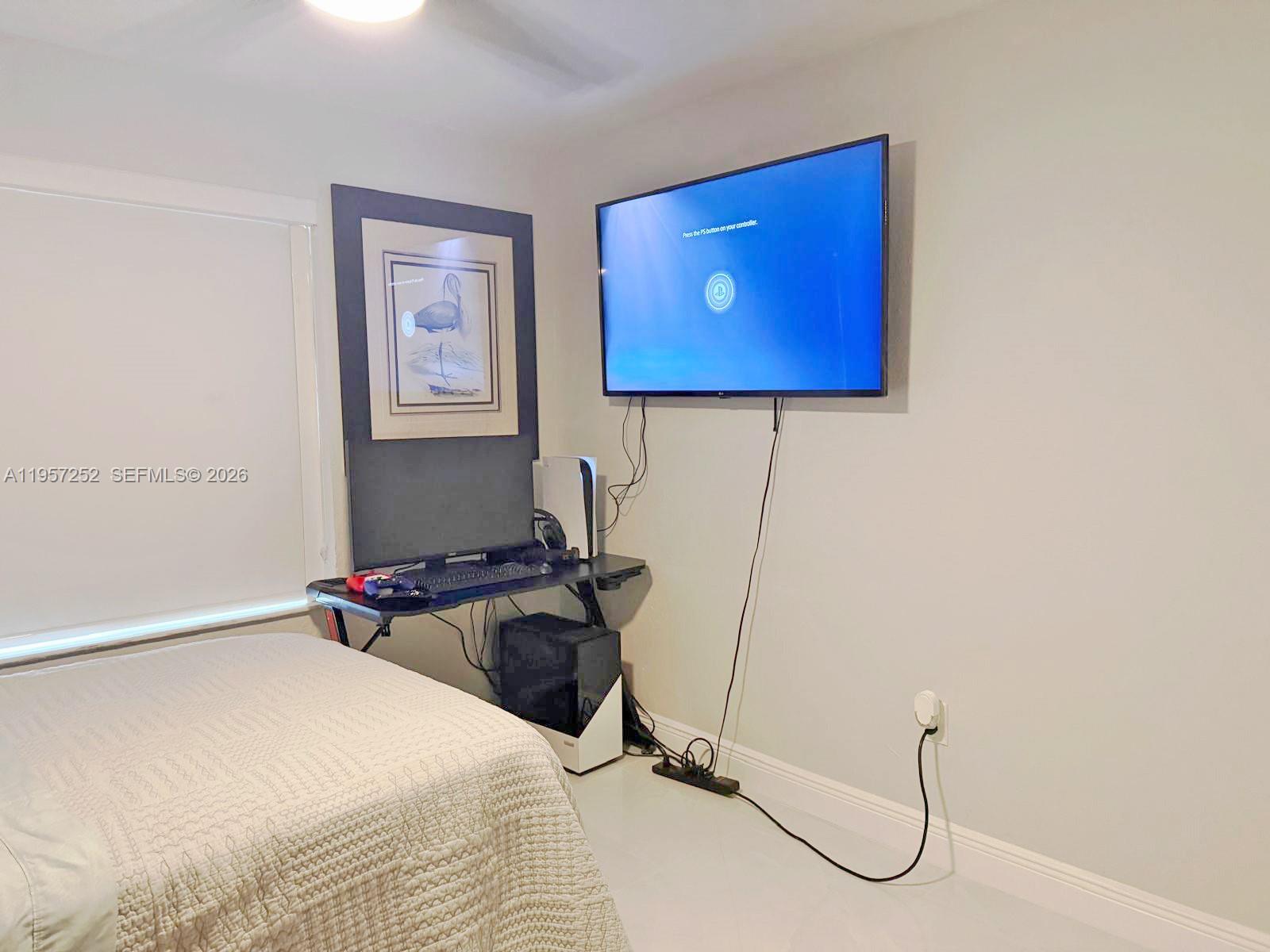 POINCIANA AT SUNSET LAKES - Residential