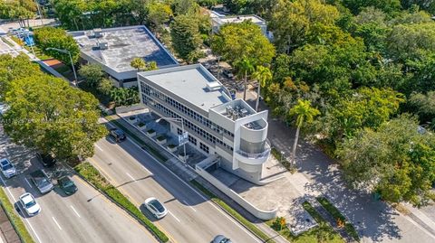 2424 S Dixie Hwy Miami FL 33133