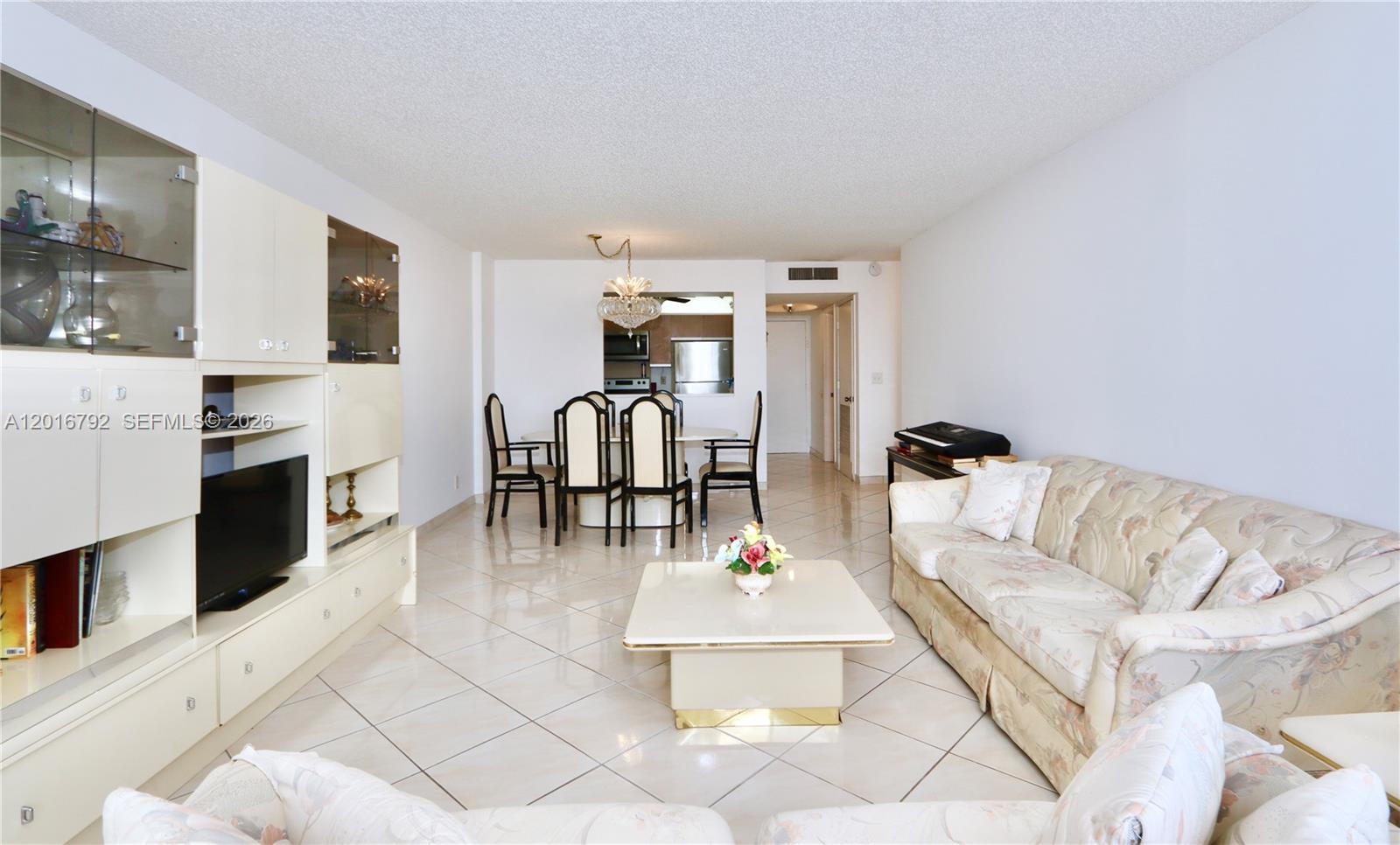 BRITANNIA AT QUADOMAIN CO - Residential Lease