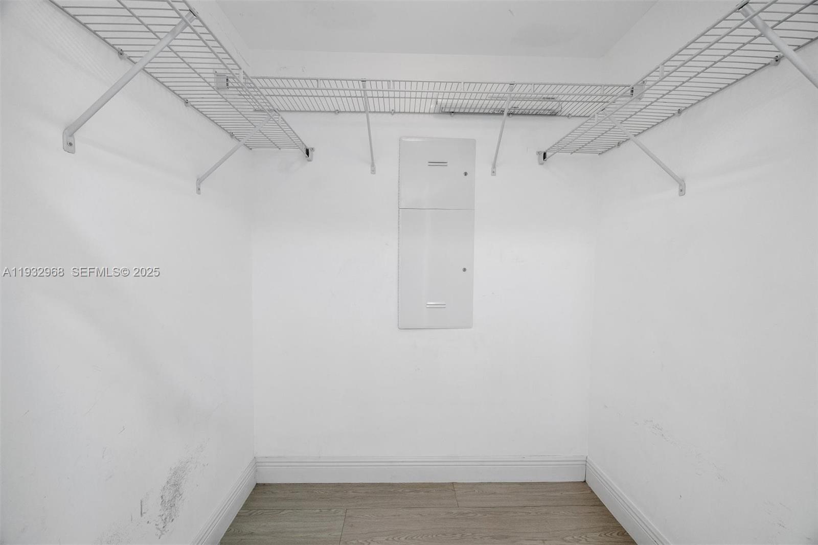 THE PLAZA 901 BRICKELL CO - Residential