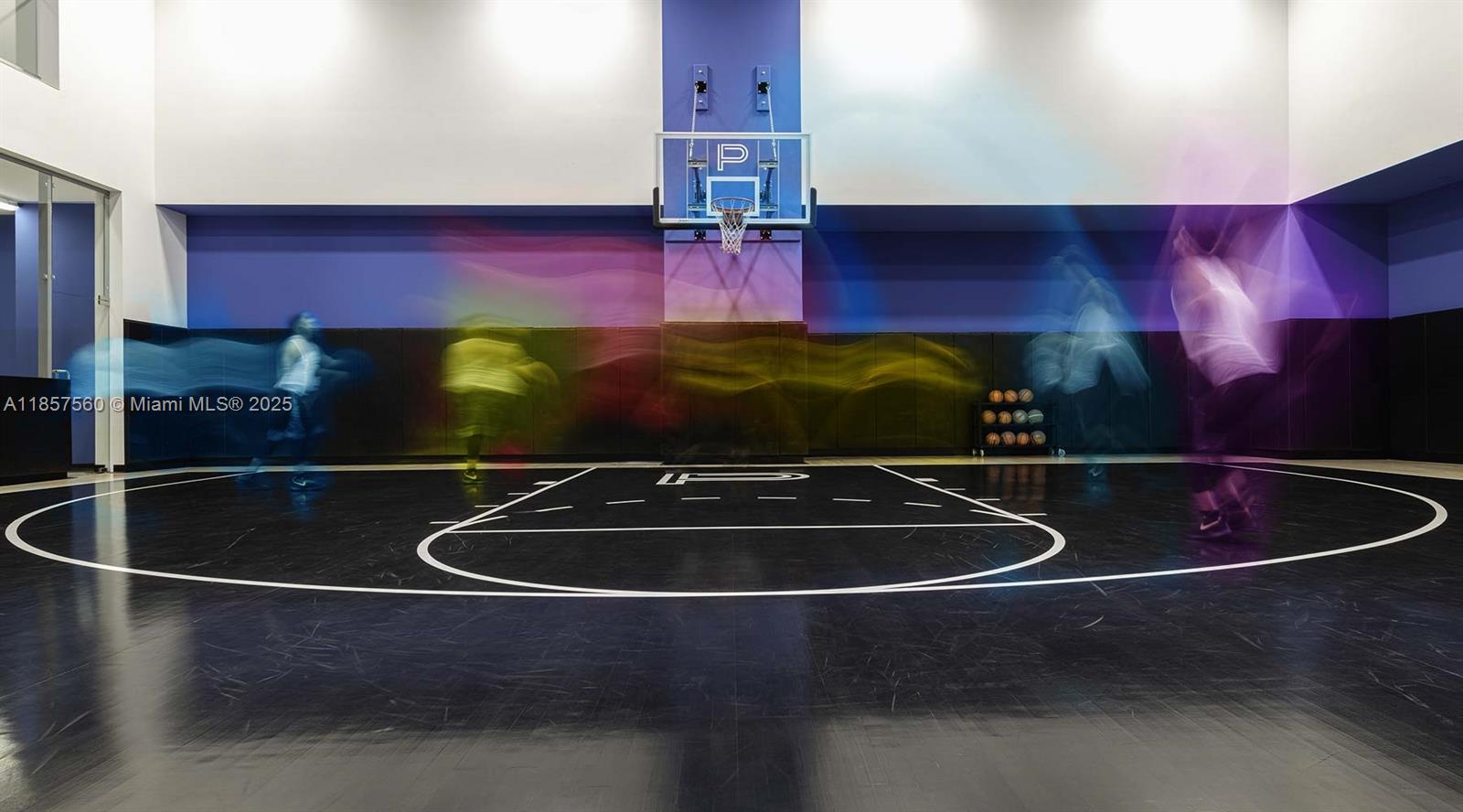 PARAMOUNT MIAMI WORLDCENT - Residential Lease