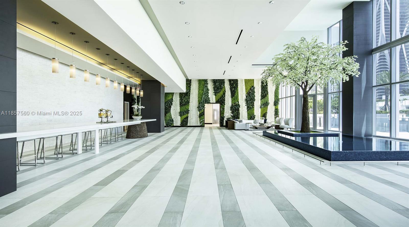 PARAMOUNT MIAMI WORLDCENT - Residential Lease