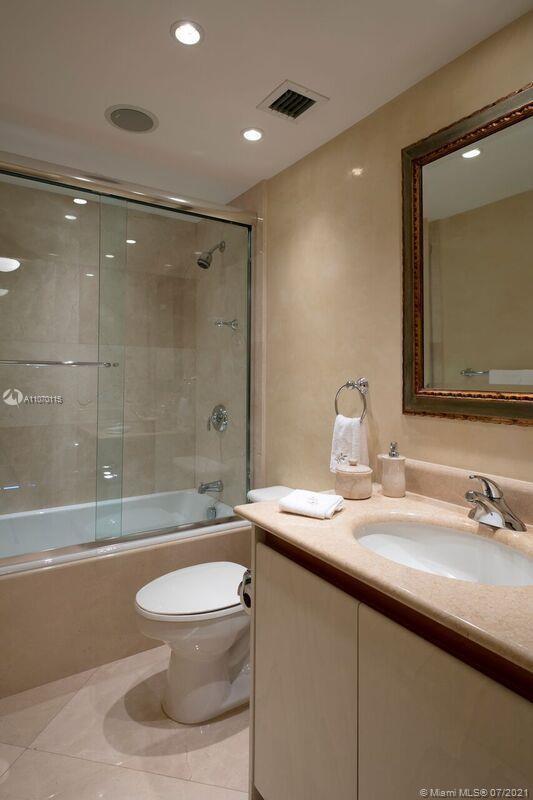 SANTA MARIA CONDO - Residential