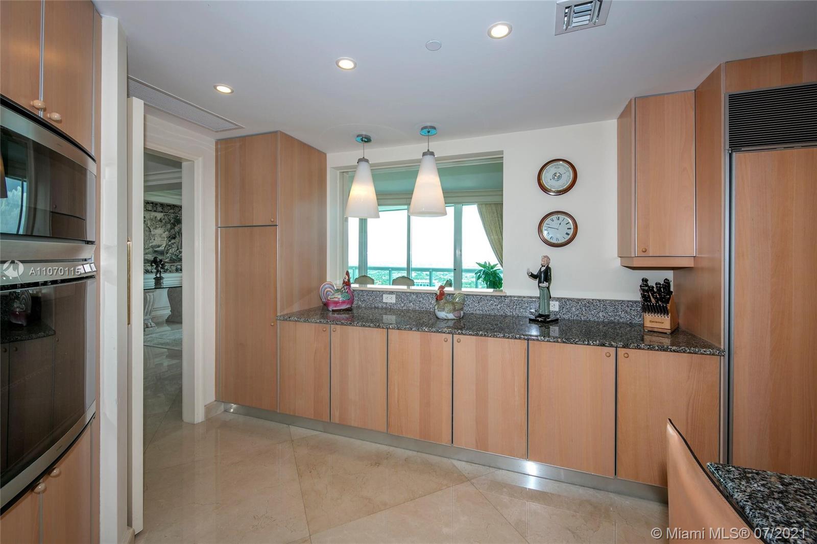 SANTA MARIA CONDO - Residential