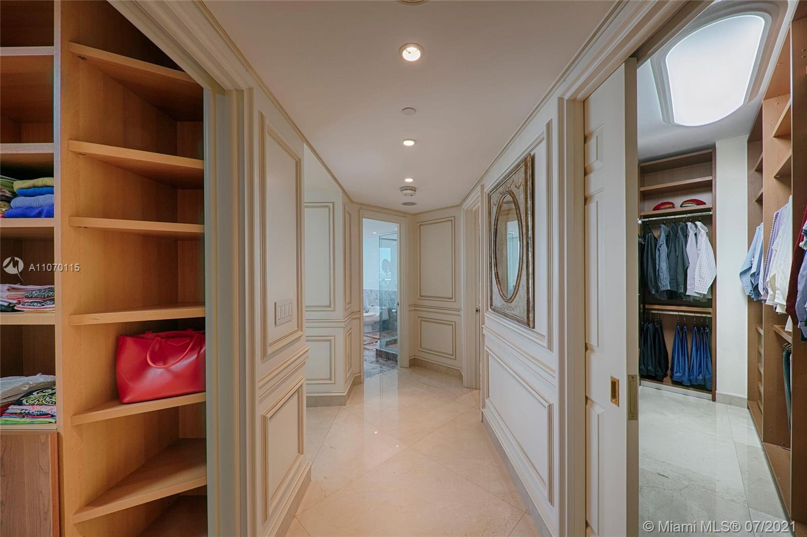 SANTA MARIA CONDO - Residential