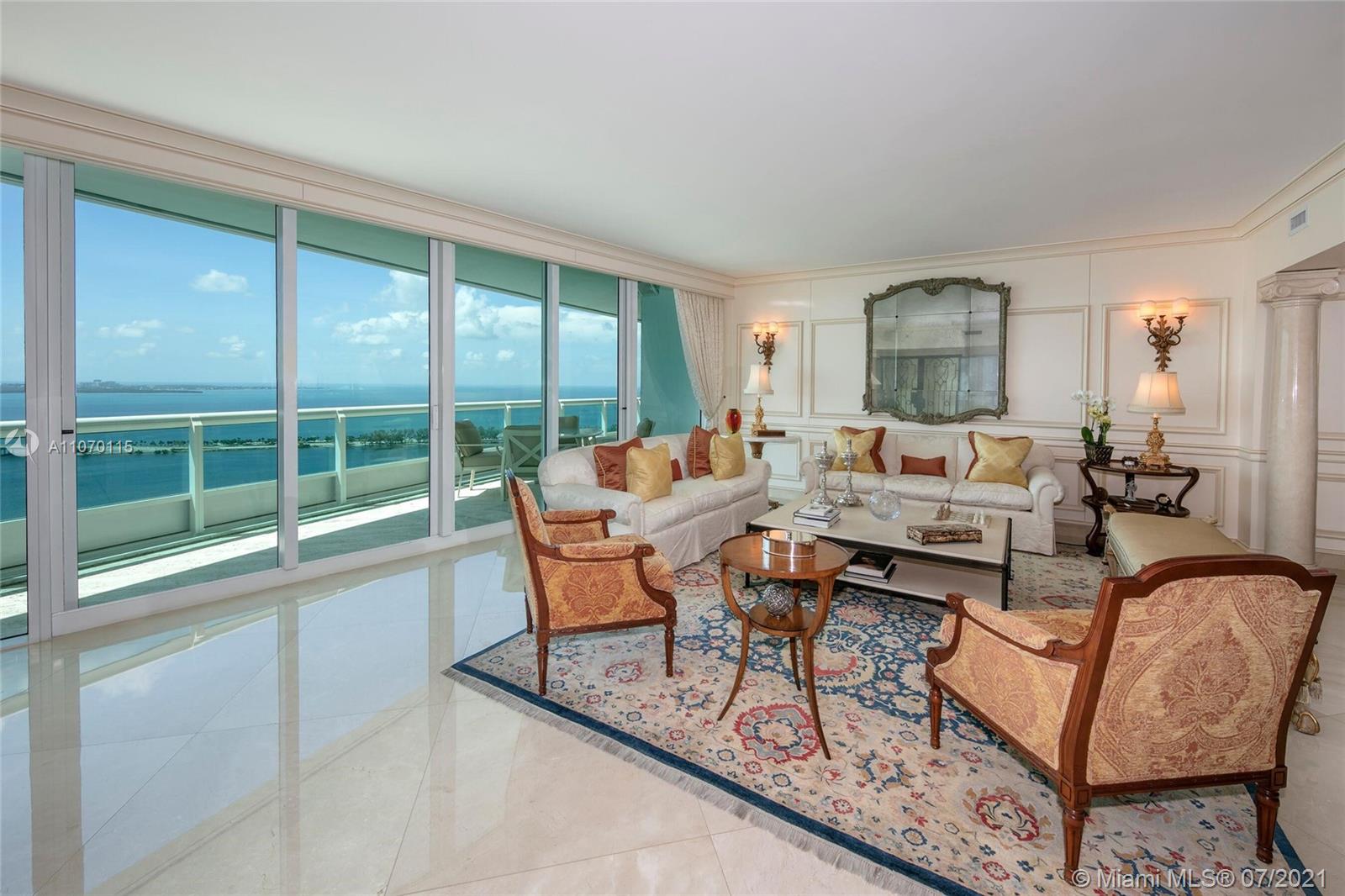 SANTA MARIA CONDO - Residential