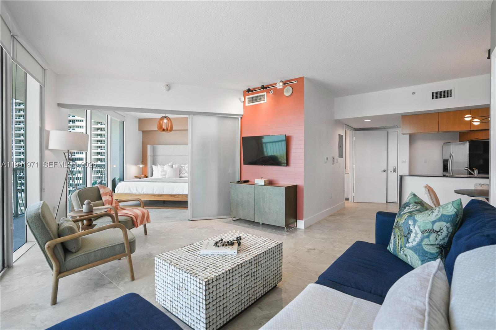 1750 N Bayshore Dr 1401