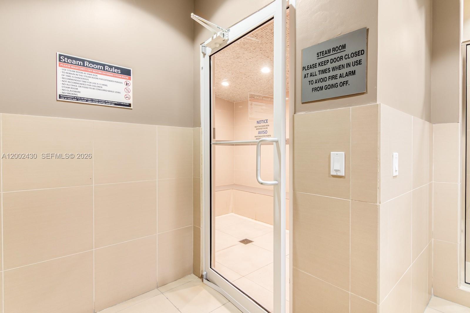 THE AXIS ON BRICKELL COND - Residential