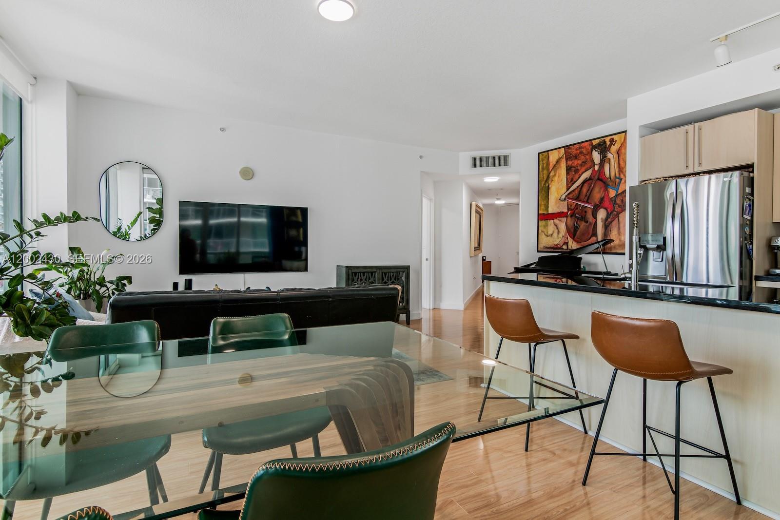 THE AXIS ON BRICKELL COND - Residential