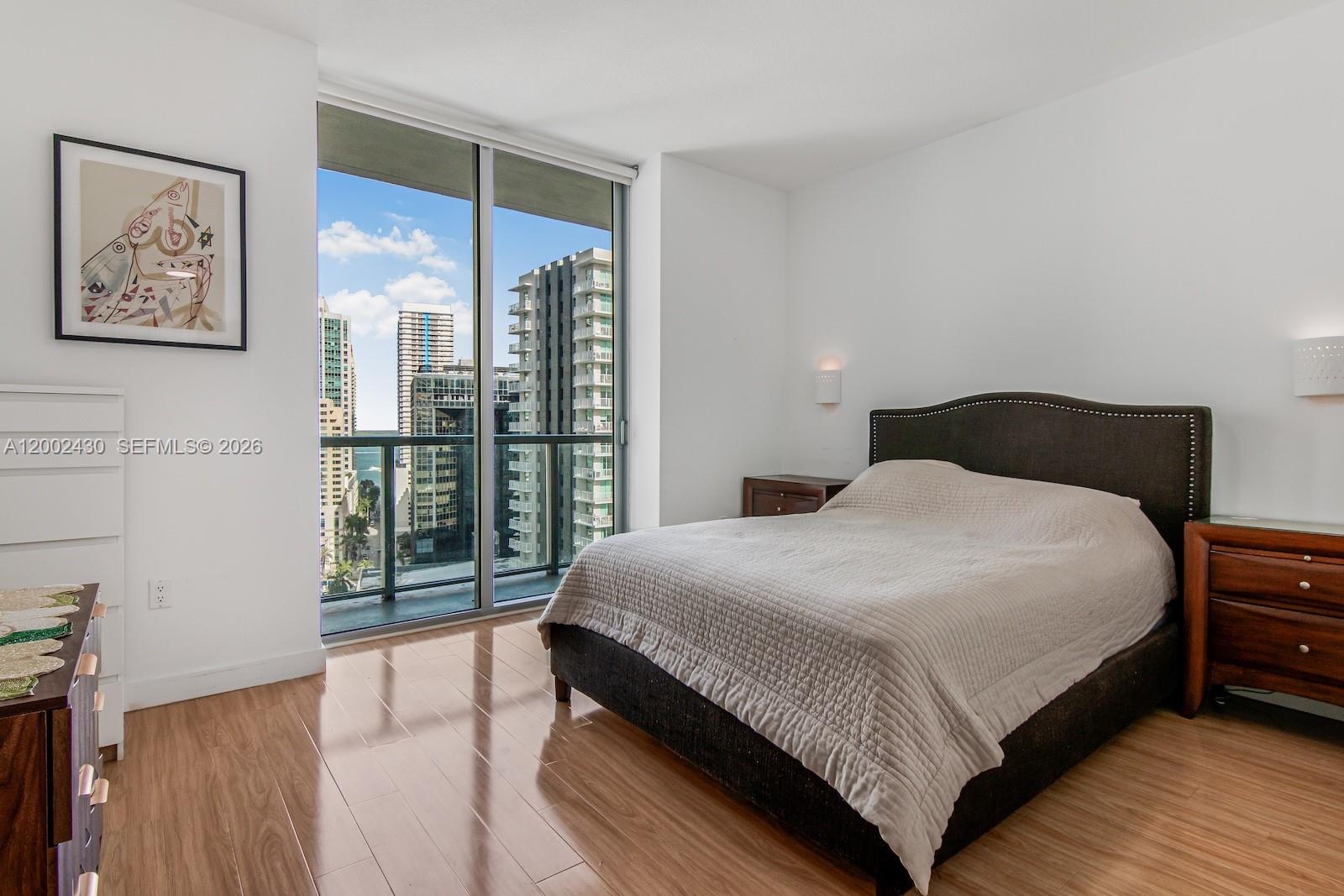 THE AXIS ON BRICKELL COND - Residential