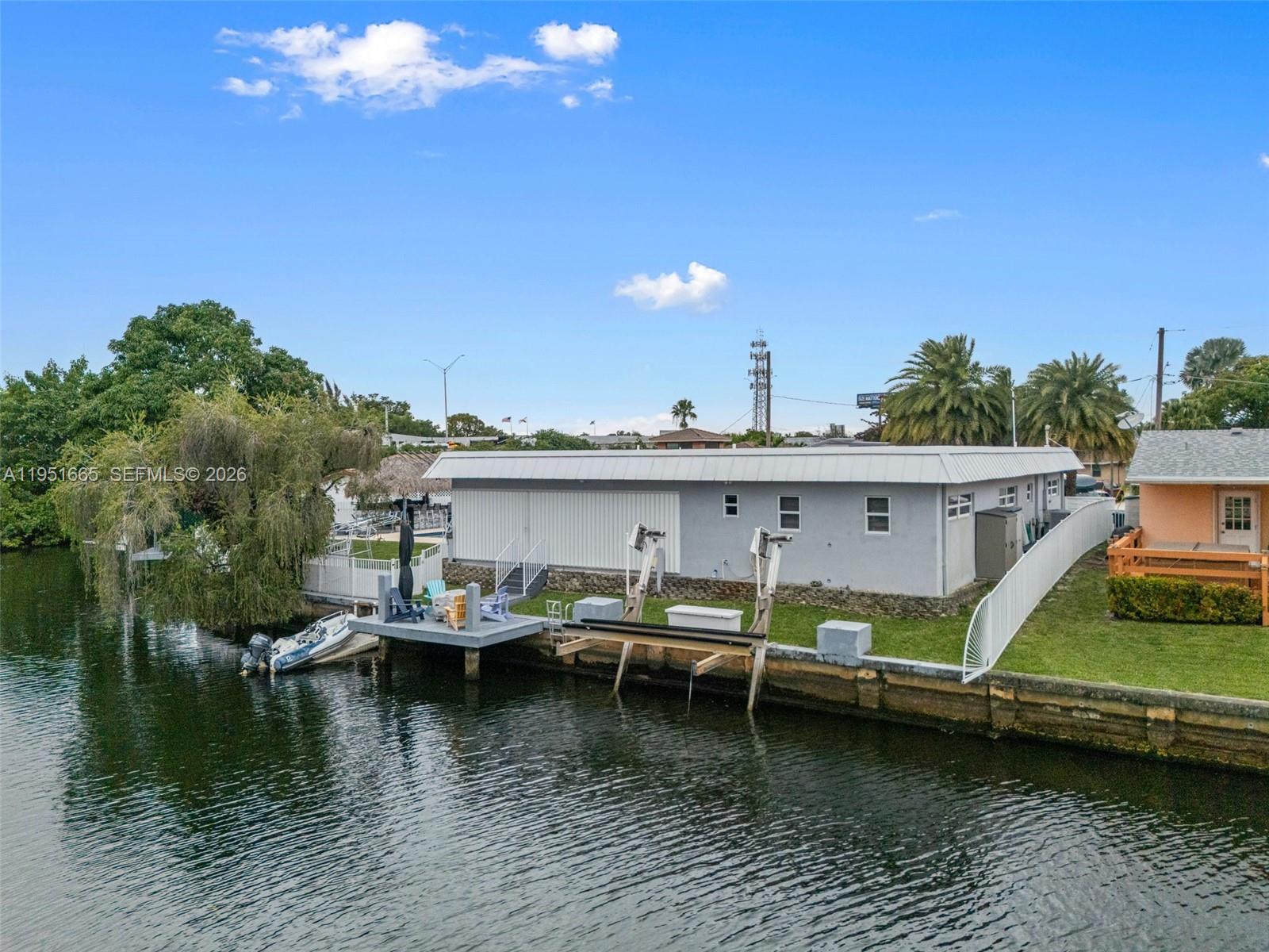 SUNSET ISLES SEC 1 - Residential