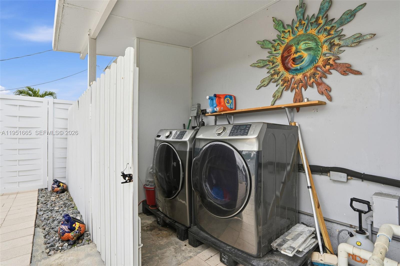 SUNSET ISLES SEC 1 - Residential