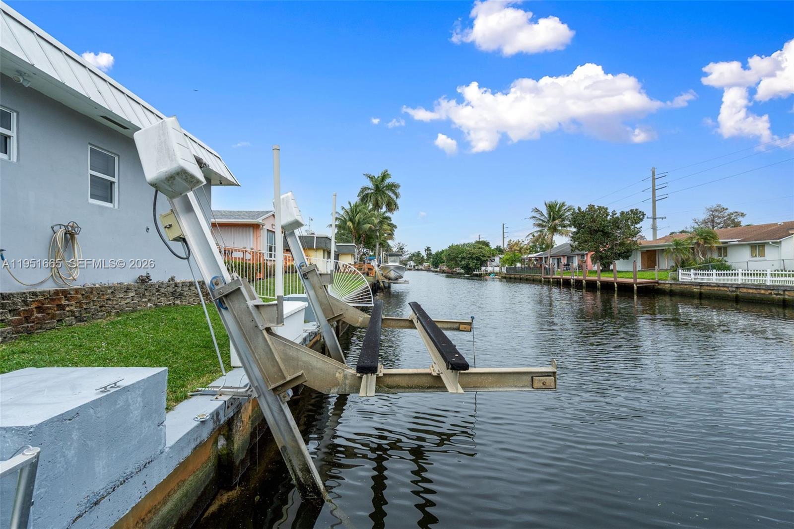 SUNSET ISLES SEC 1 - Residential