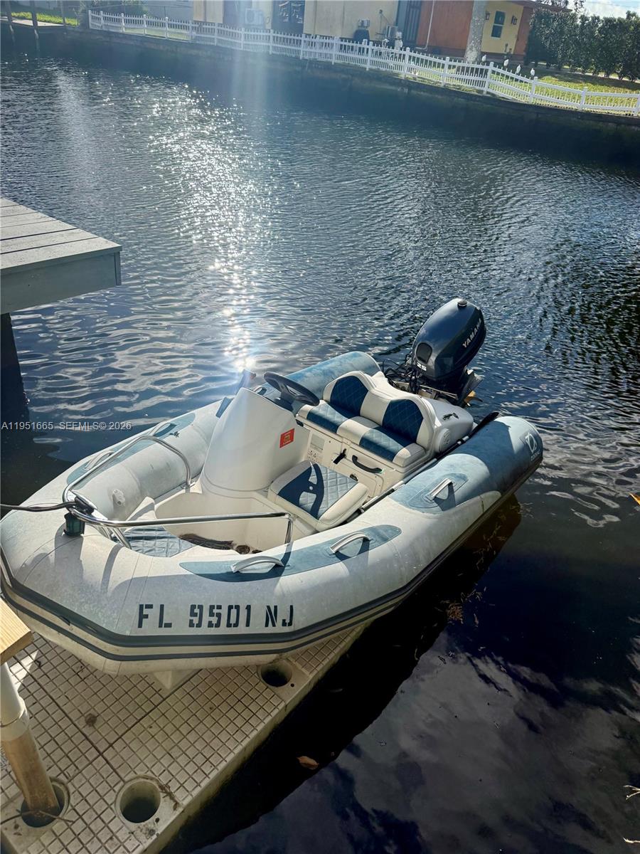 SUNSET ISLES SEC 1 - Residential