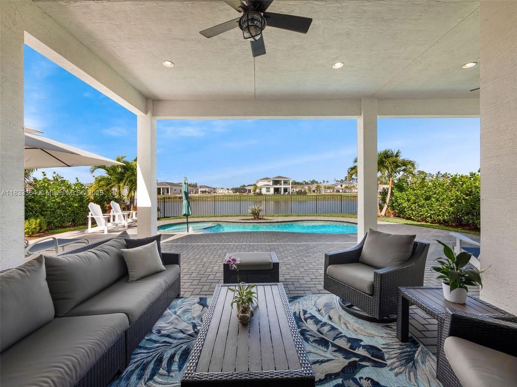 Photo of 5729 Gauguin Ter, Palm Beach Gardens, FL 33418 (MLS # A11833364)