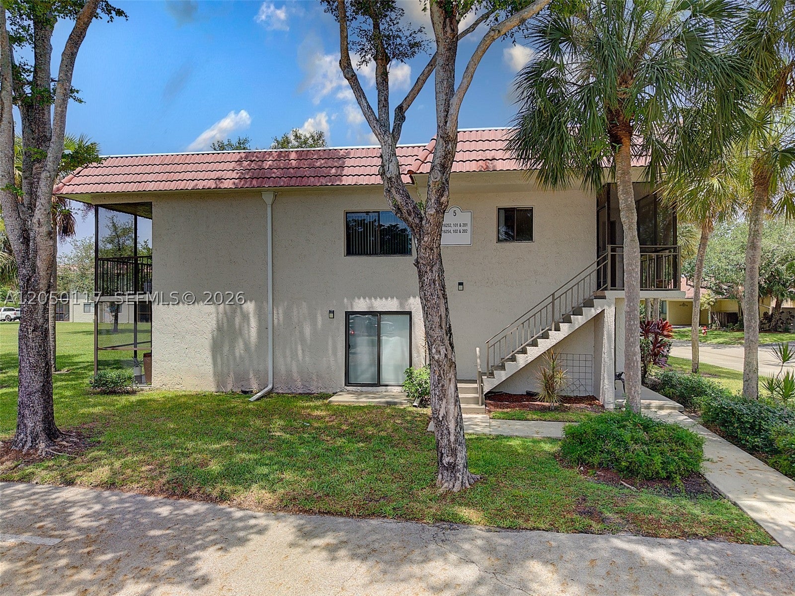 16252 Laurel Dr 201, Weston FL 33326