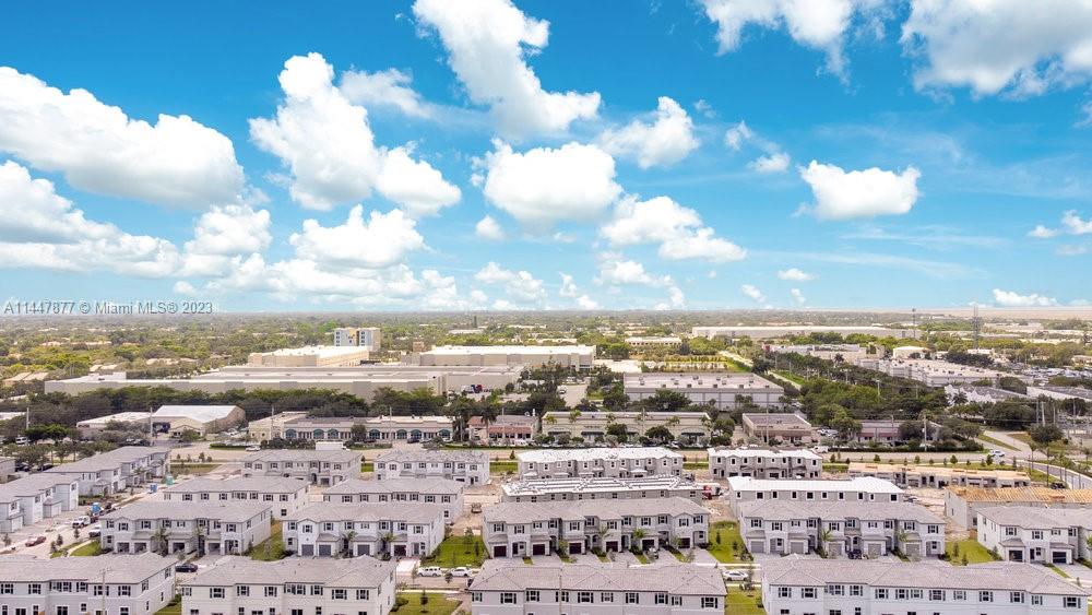 SUNSET TRAILS - Residential Lease
