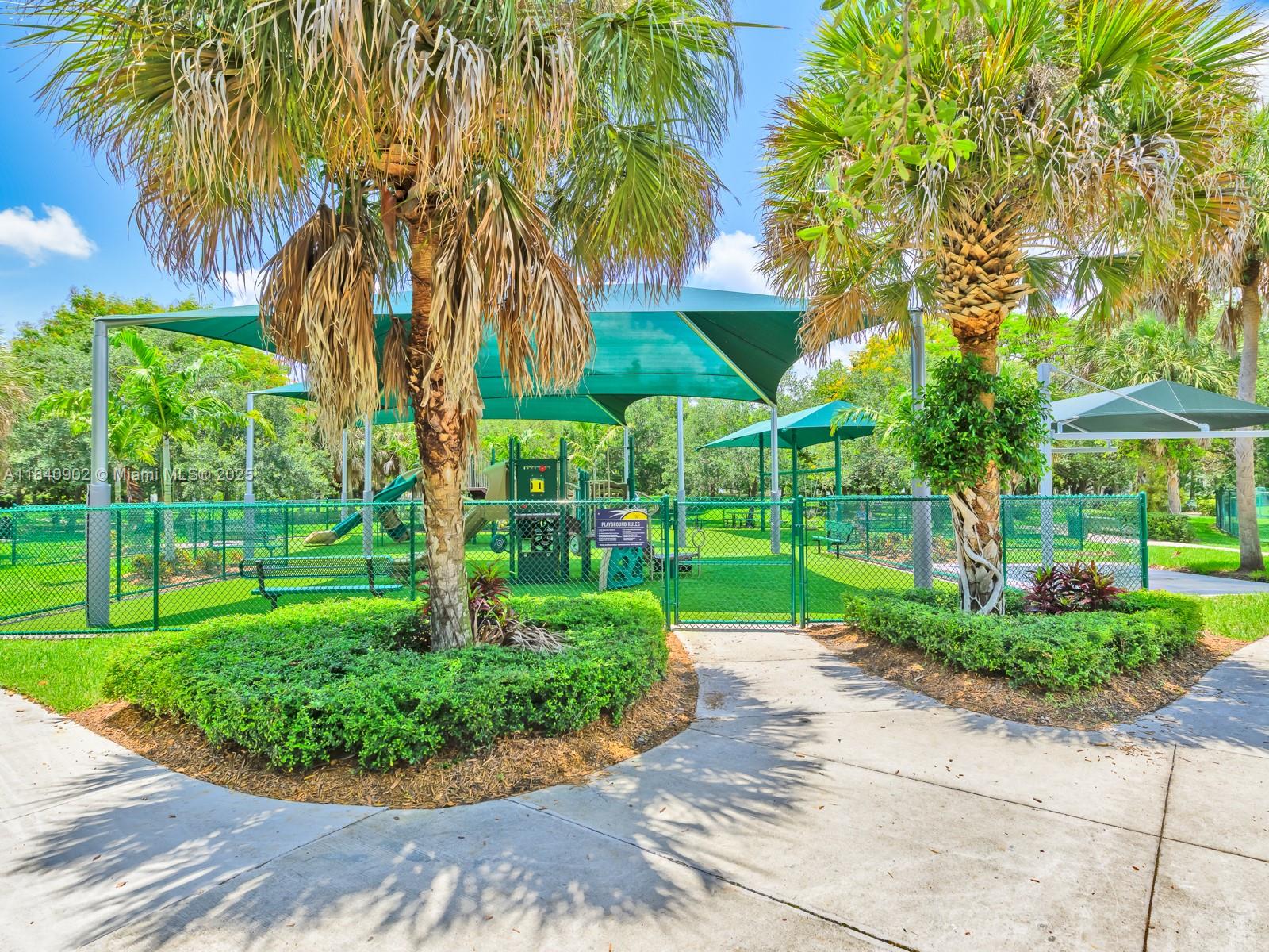 North Lakes - Residential