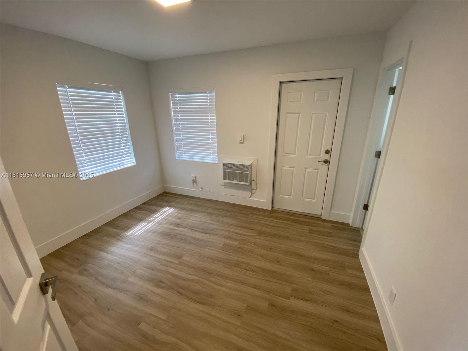 BISCAYNE BLVD PARK - Residential Lease