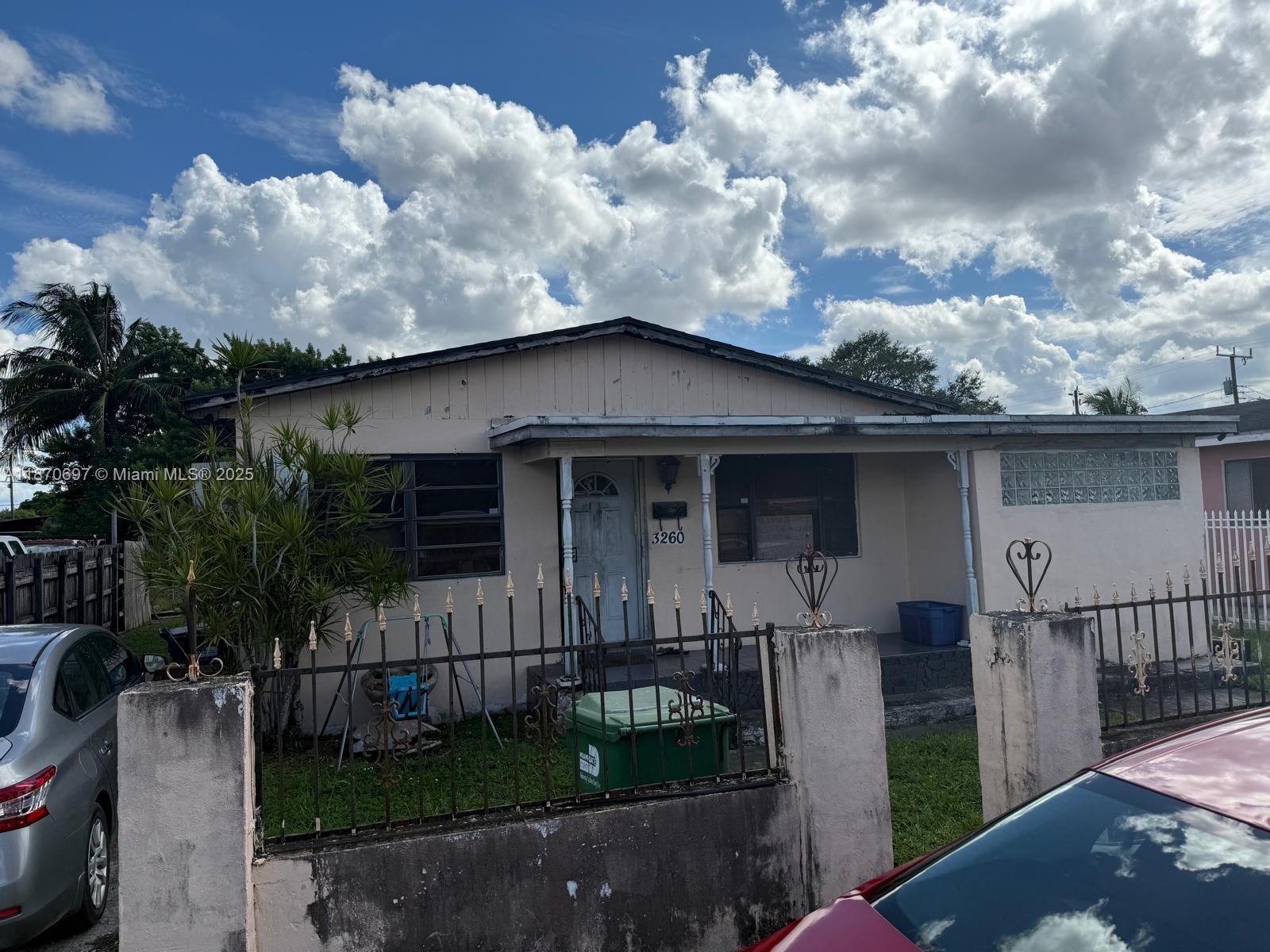 This 3-bedroom, 2-bath single-family home offers a strong rental or flip opportunity or owner occupied home in a high-demand area. Featuring 1,205 sq. ft. of living space on a spacious 7,400+ sq. ft. lot, the property includes a private swimming pool, making it highly attractive for tenants seeking added amenities.
The home is structurally solid and ready be rented or lived in, with plenty of room for cosmetic updates to increase rents and long-term value. With its well-proportioned layout, ample lot size, and desirable pool, this property is an ideal choice for investors looking to capture strong returns and long-term appreciation.
