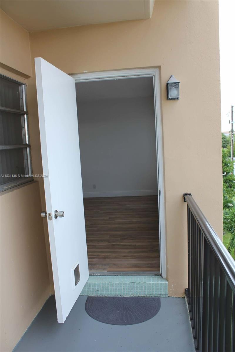 FOUNTAINVIEW CONDO NO 3 - Residential Lease