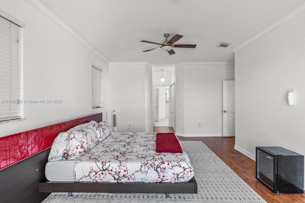 CRESTVIEW LAKES - Residential
