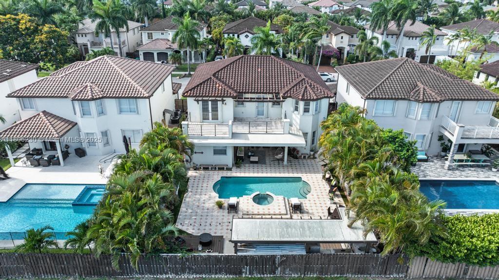 CRESTVIEW LAKES - Residential