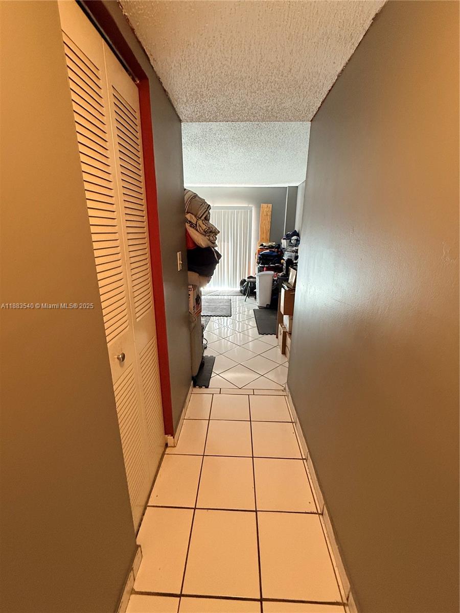 GOLDEN GATE CONDO PHASE I - Residential