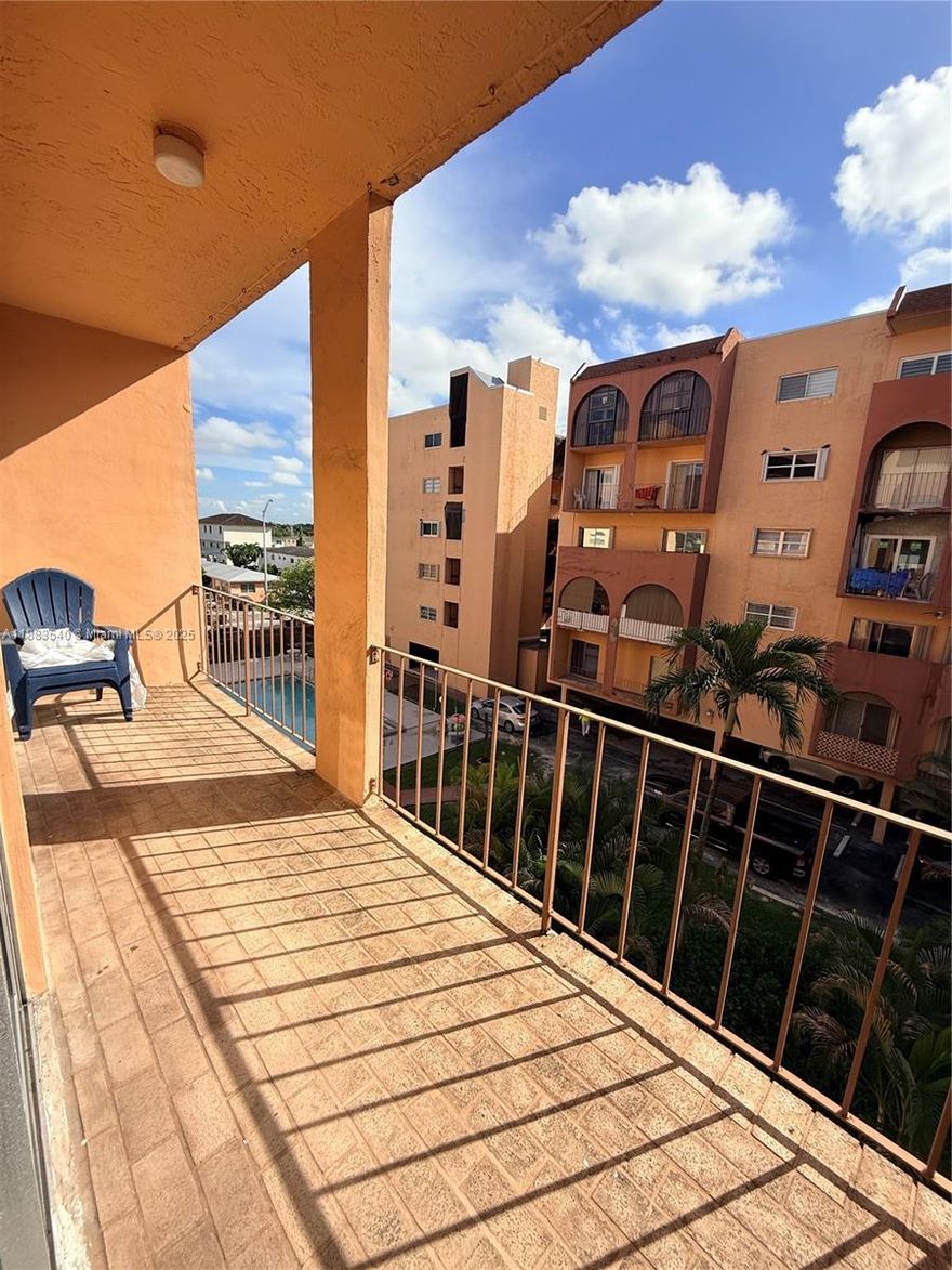 Spacious 1 Bedroom, 1.5 Bathroom apartment featuring a walk-in closet, large balcony with pool views, and in-unit washer & dryer hookups. This unit comes with 1 assigned parking space. The building has already passed its 40-year certification inspection, and the special assessment is fully paid by the seller, giving you peace of mind and added value. Don’t miss out on this incredible find—schedule your showing today!